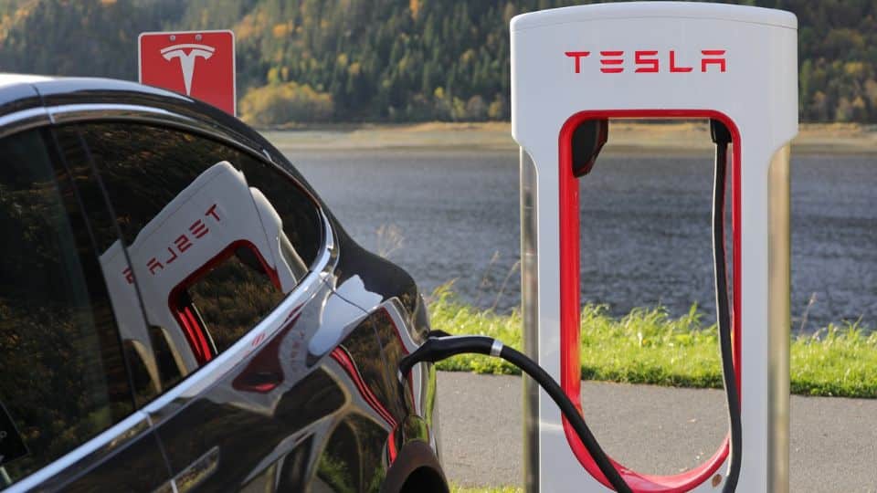 הזמנת טסלה? הגיע הזמן שתכיר את Energy2Car!